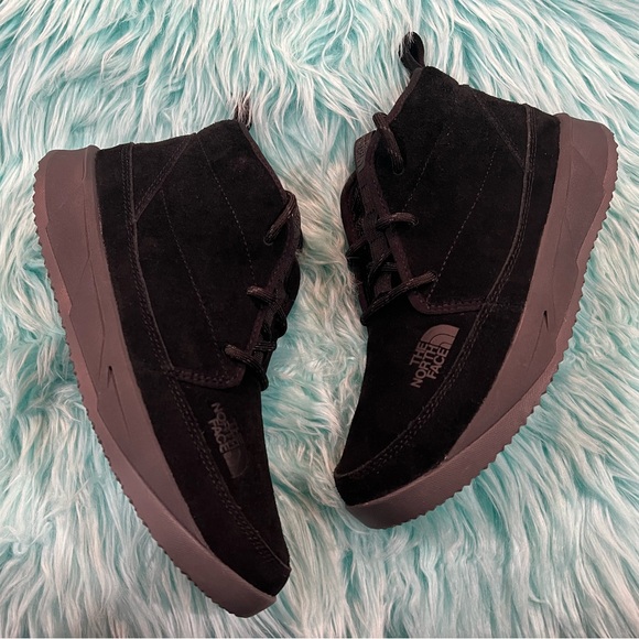 THE NORTH FACE Men's Never Stop Exploring Chukka Suede Boot - Picture 2 of 12